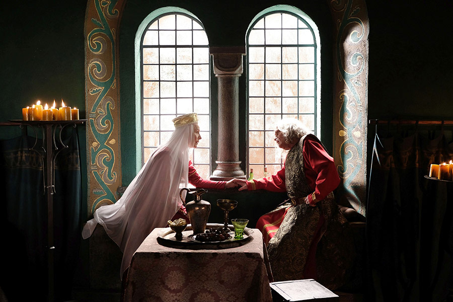 Kadr z serialu "Korona królów"