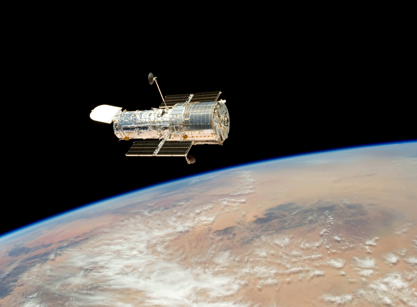 Kosmiczny Teleskop Hubble’a 27 lat na orbicie